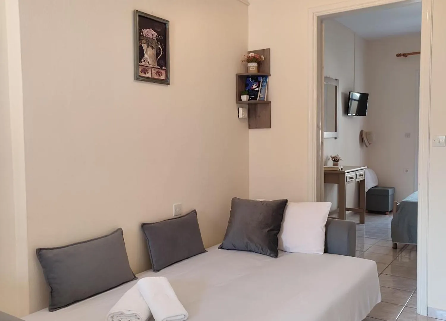 Dimitra'S Cozy Apartment Dilináta